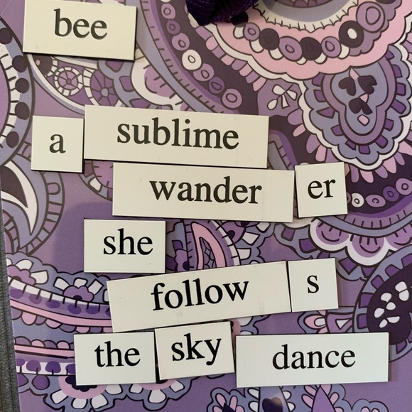 Meet your Posher, Elizabeth - Picture 3 of 6